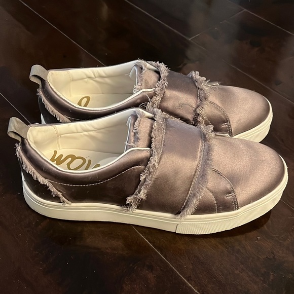 Sam Eldeman Size 8.5 grey shoes - Picture 1 of 2